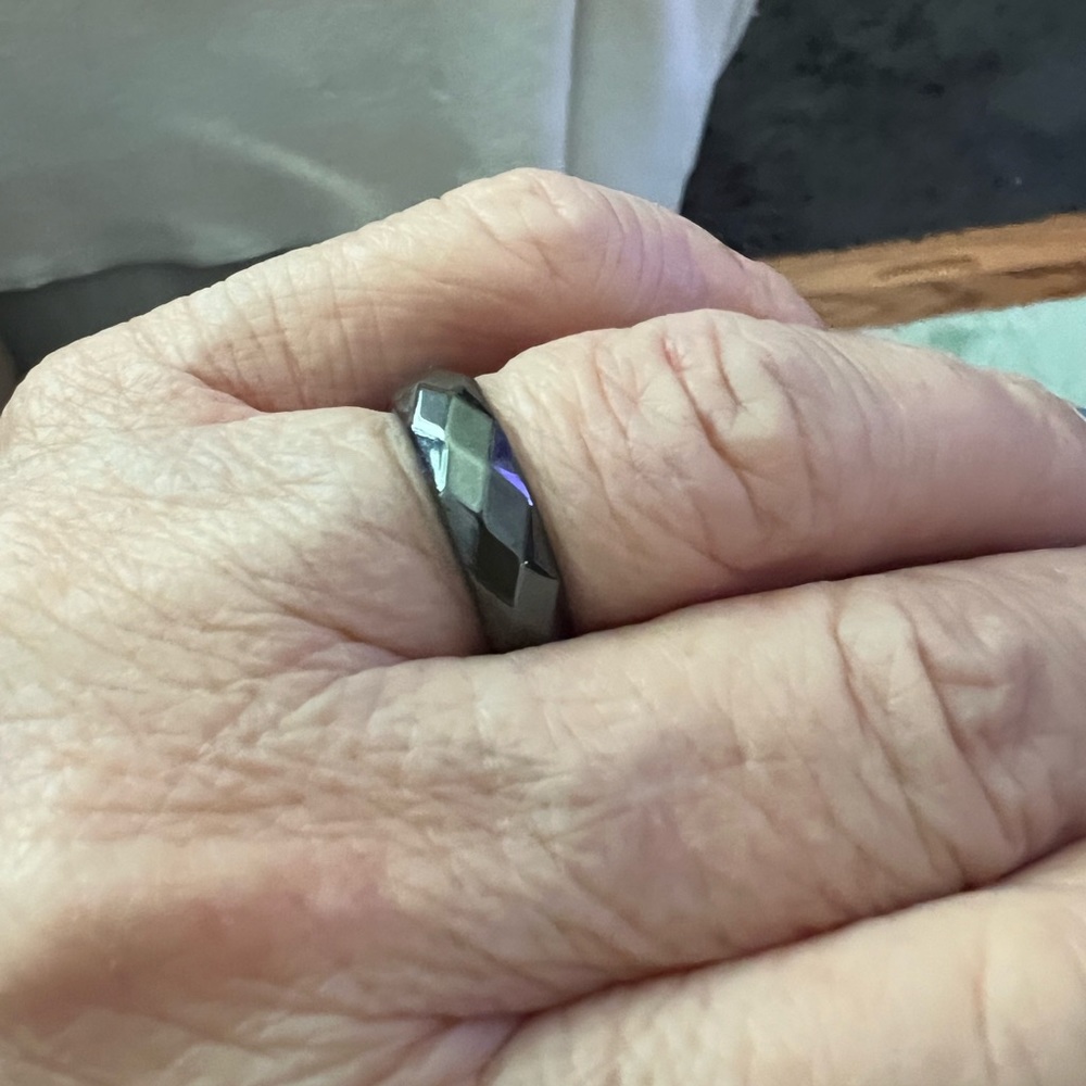 Faceted Hematite Ring - image 7